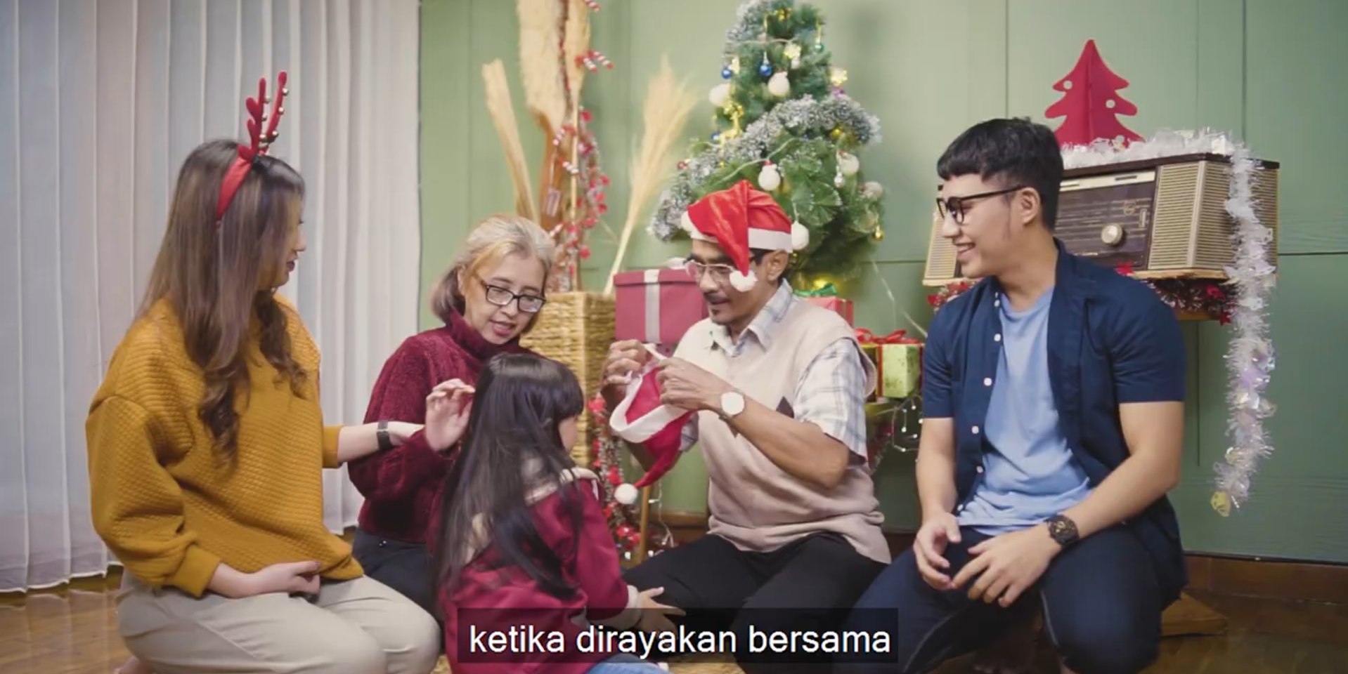 Natal Bersama KAI Access